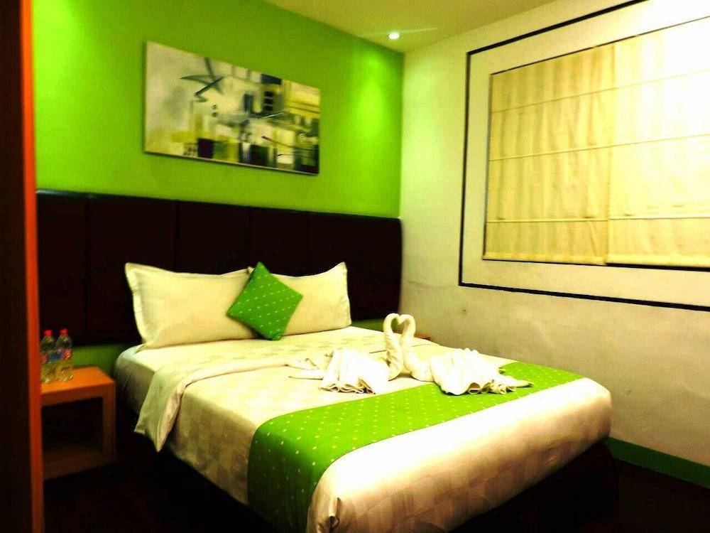Arbor Biz Hotel Makasar Zewnętrze zdjęcie