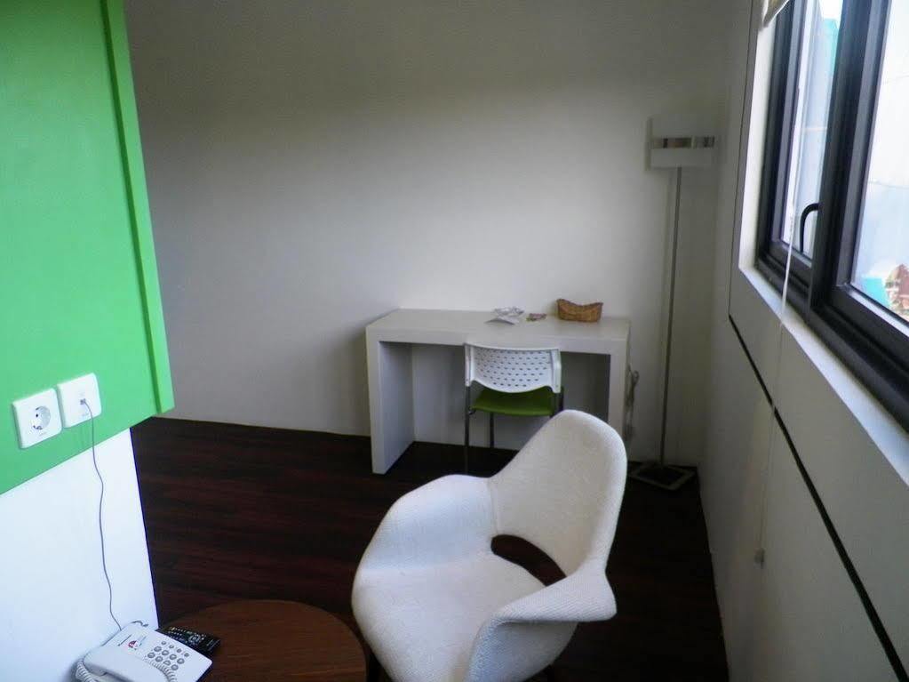 Arbor Biz Hotel Makasar Zewnętrze zdjęcie