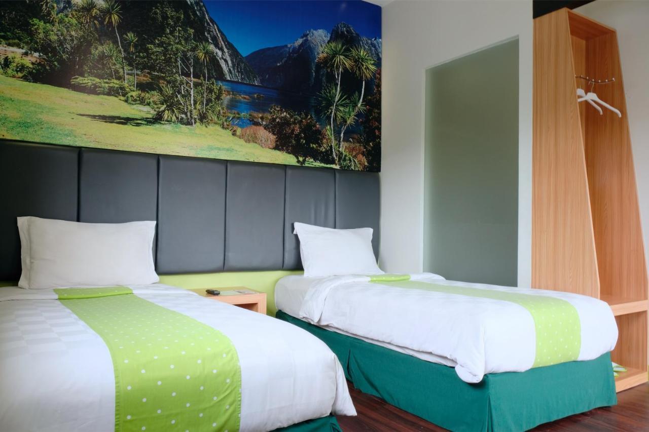 Arbor Biz Hotel Makasar Zewnętrze zdjęcie
