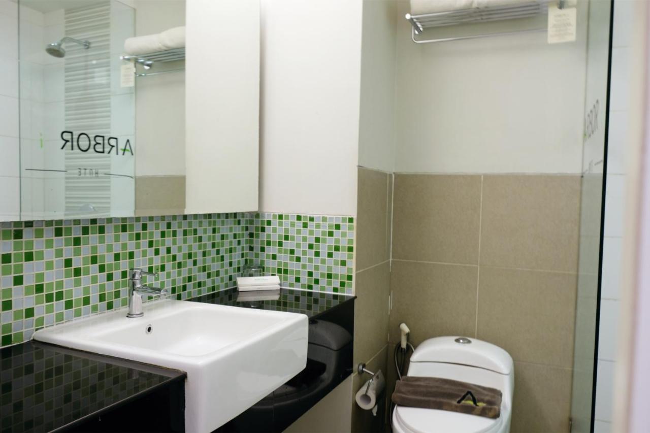Arbor Biz Hotel Makasar Zewnętrze zdjęcie