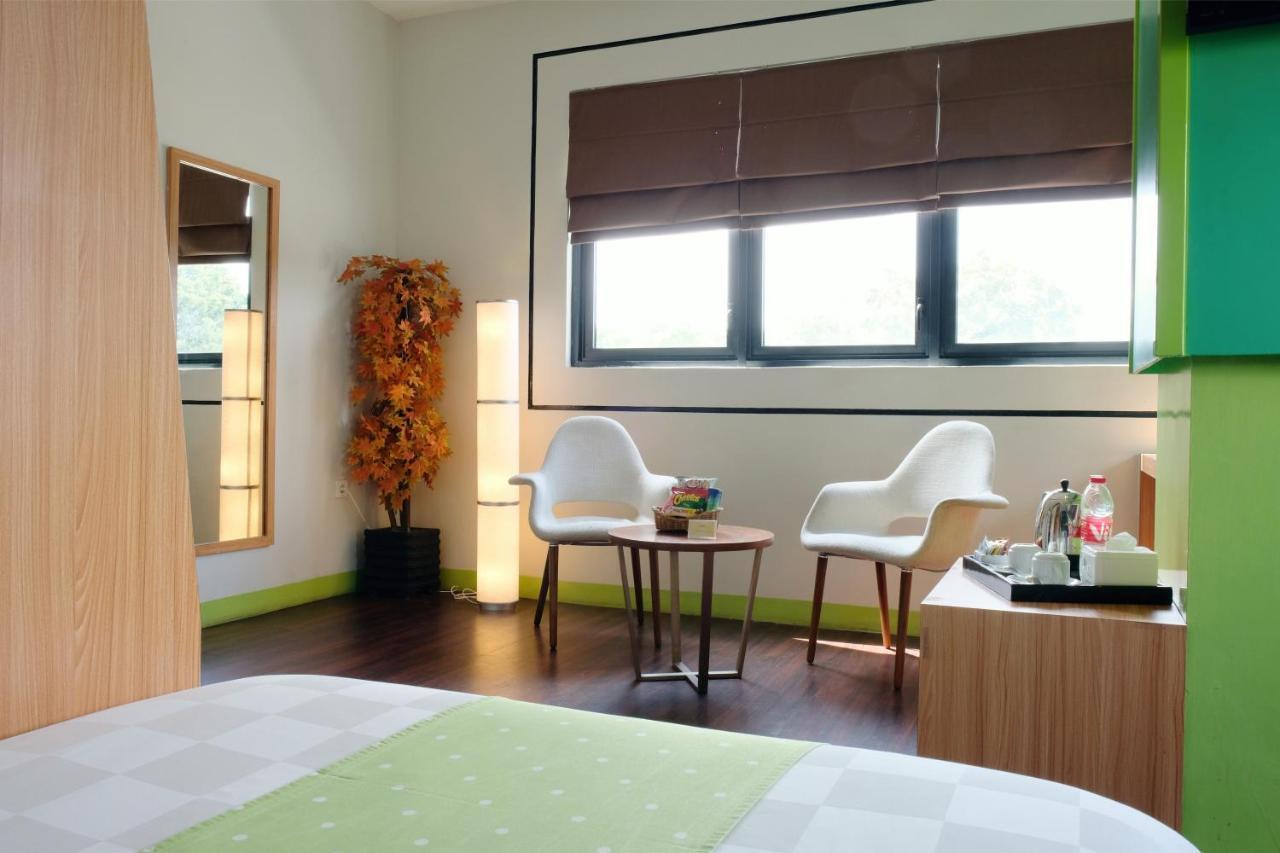 Arbor Biz Hotel Makasar Zewnętrze zdjęcie