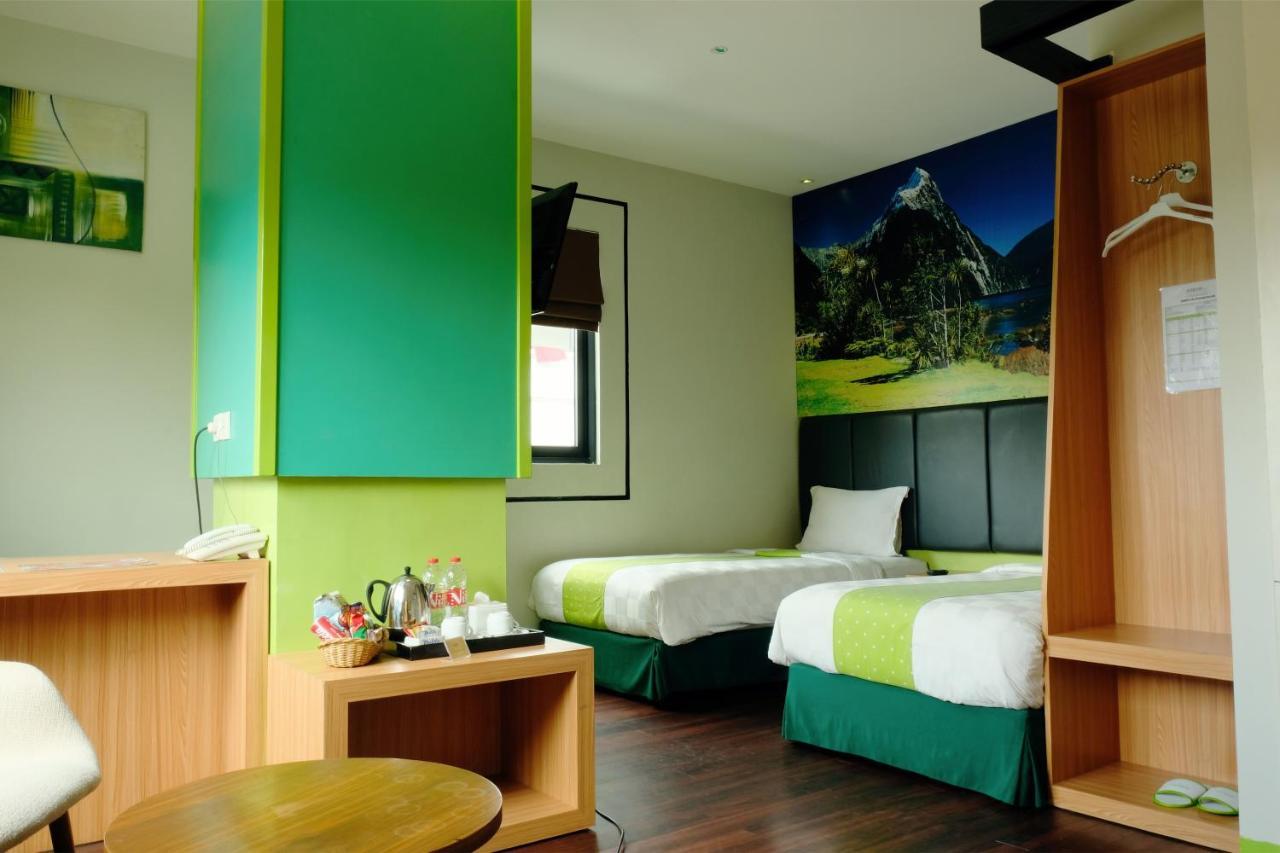 Arbor Biz Hotel Makasar Zewnętrze zdjęcie